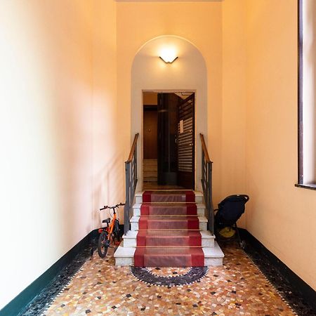 Italianflat - Navigli Suite Milán Exterior foto