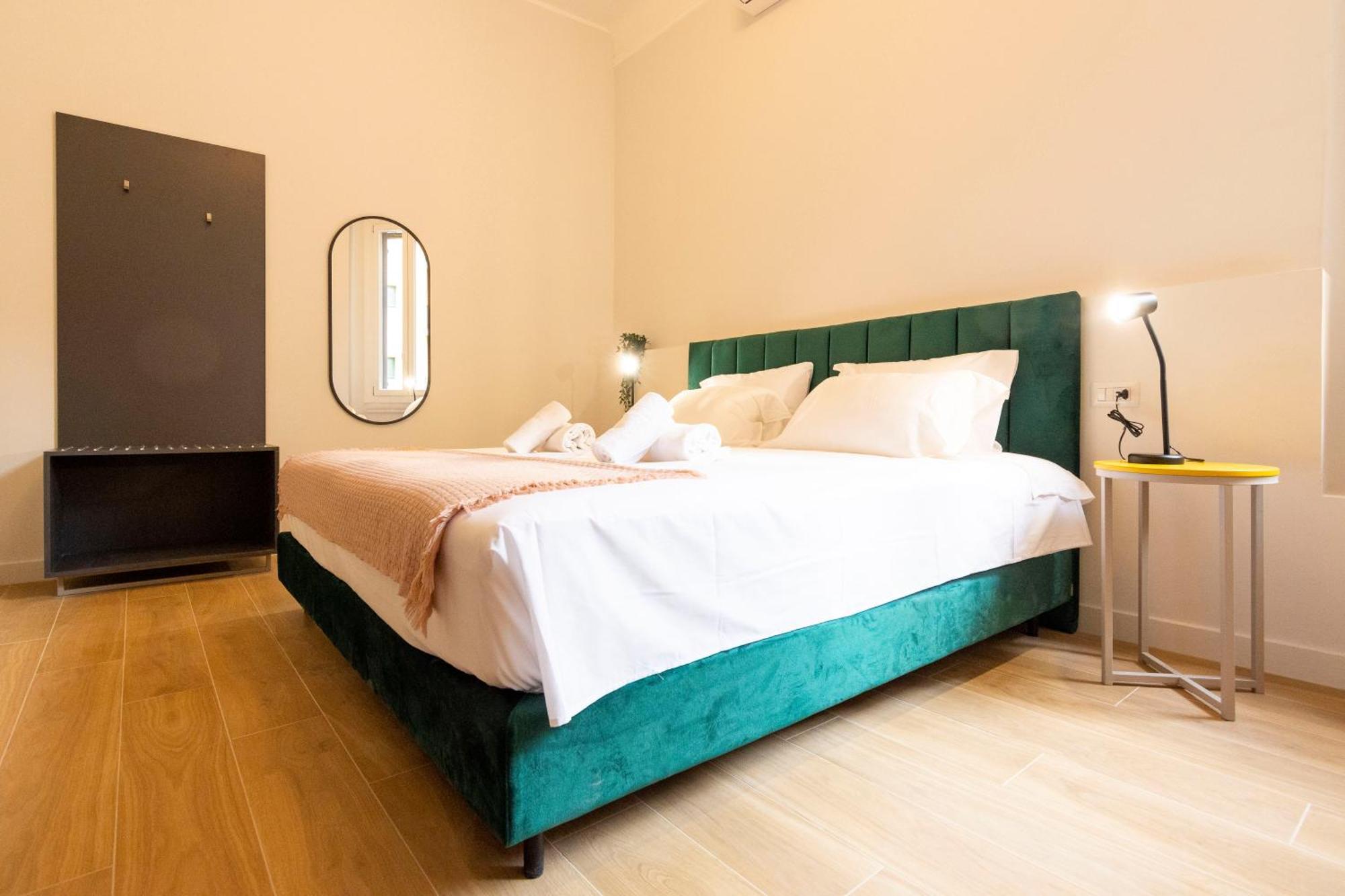 Italianflat - Navigli Suite Milán Exterior foto
